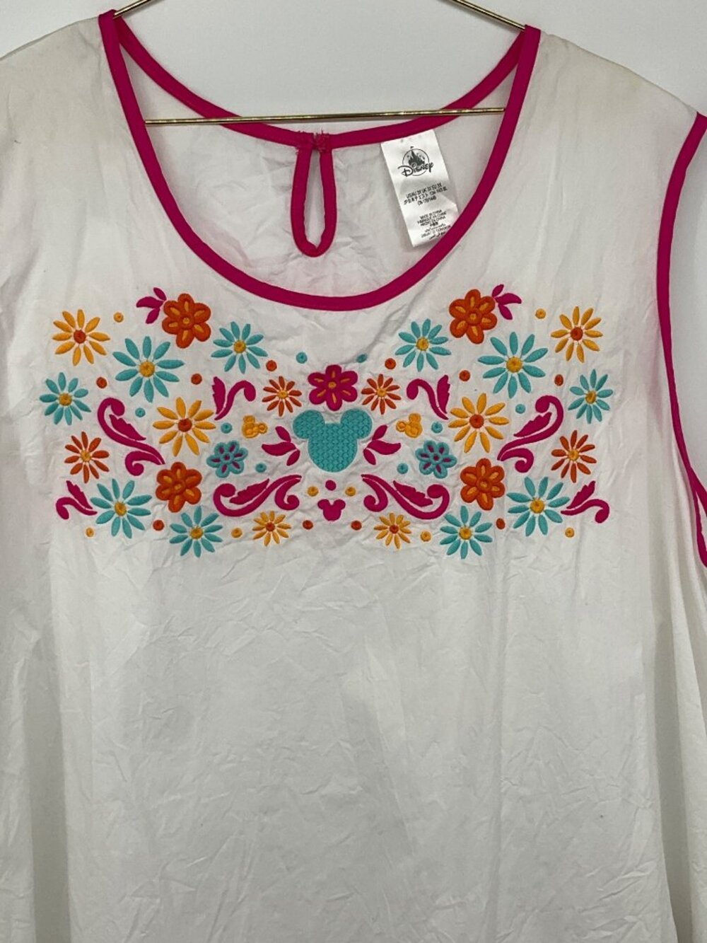 Disney Epcot size 3X Embroidered Sleeveless Mickey Mexico Pavilion top - Picture 3 of 9